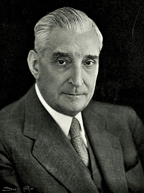 Official photo of António de Oliviera Salazar, Prime Minister of Portugal (1968)