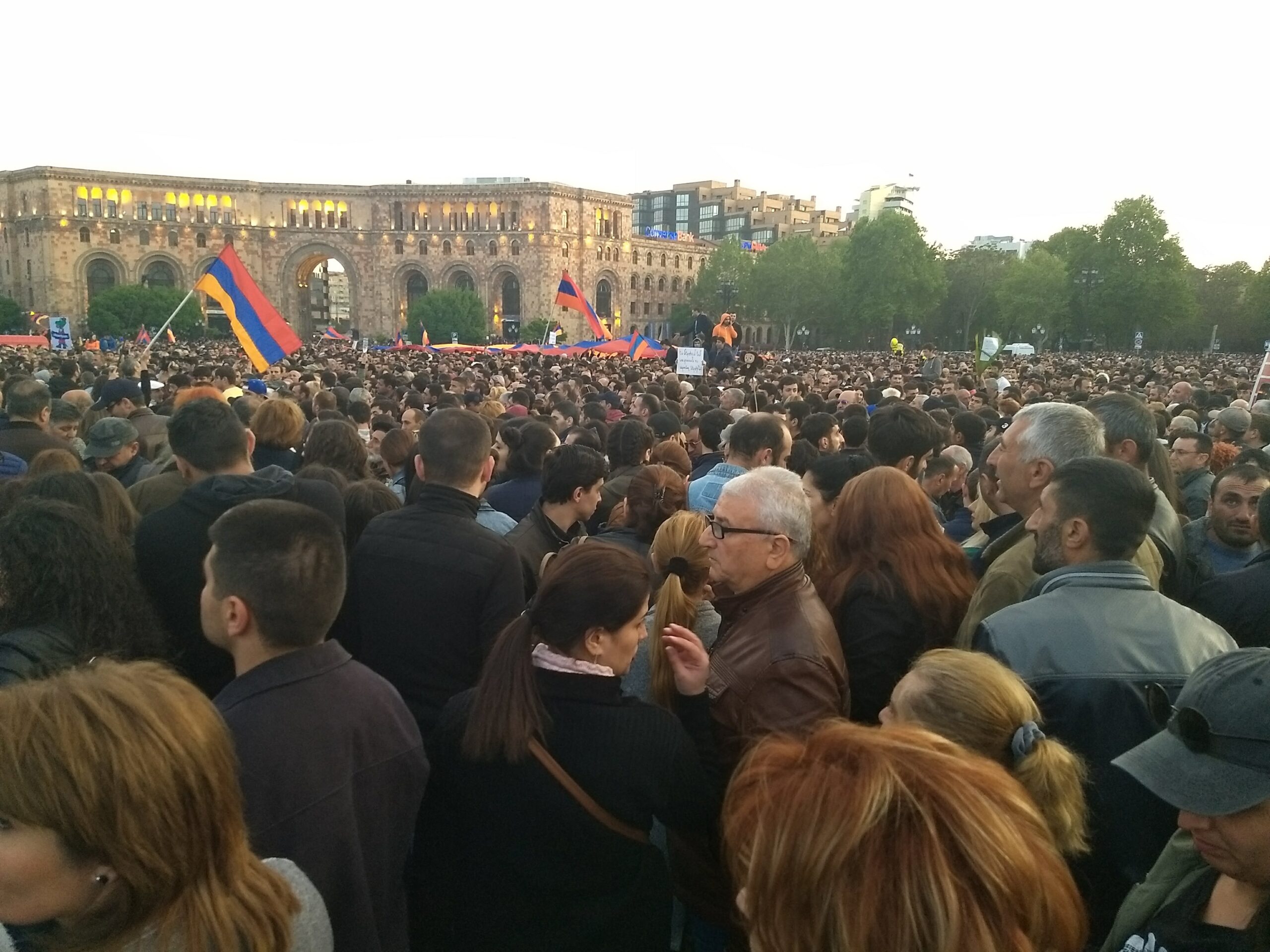 Mobilisation in Republic Square in Yerevan, April 22, 2018