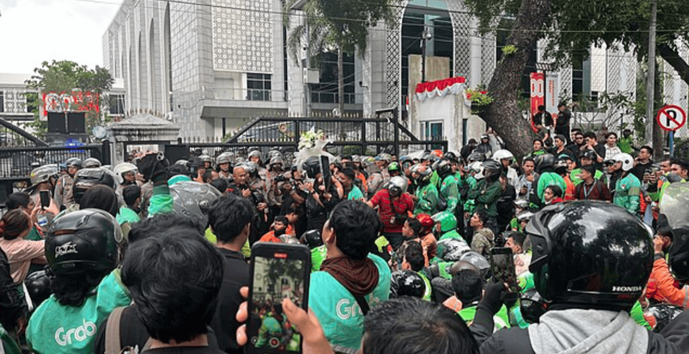 Demonstration in Medan, Indonesia, 29 August 2025